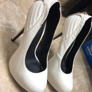 Pre owned white pumps from Charlotte Russe Size 8